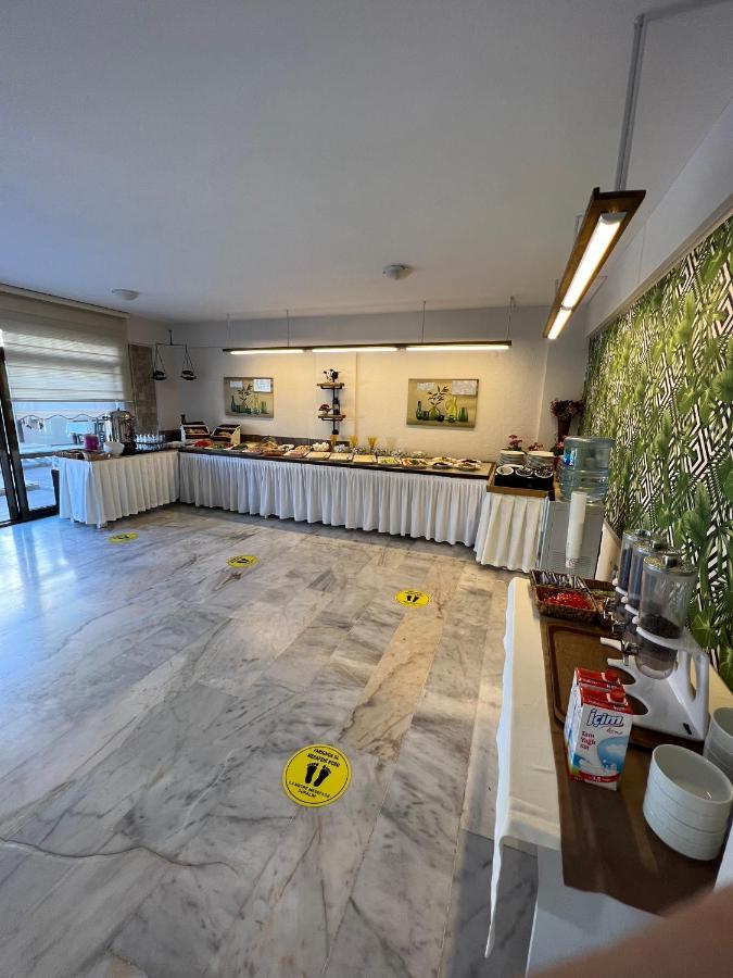 Bayram Hotel Çeşme Buitenkant foto
