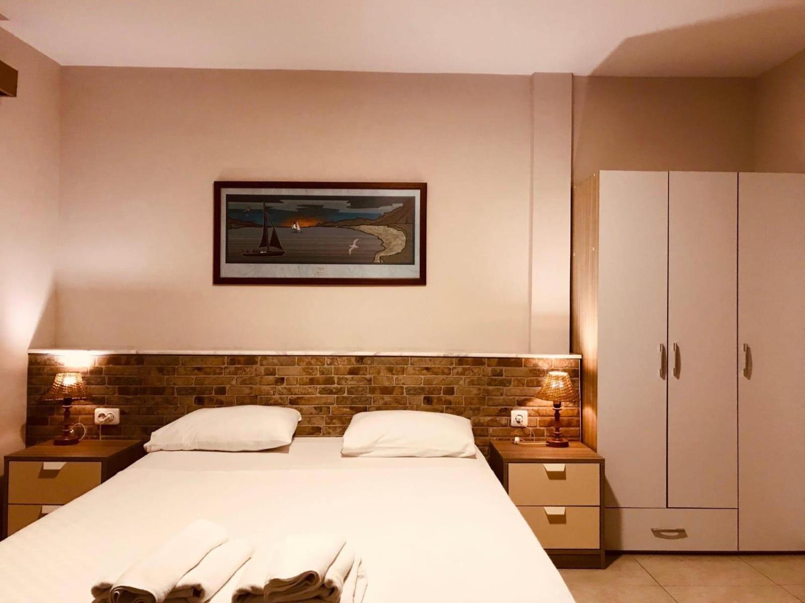 Bayram Hotel Çeşme Buitenkant foto